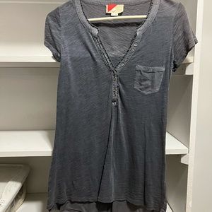 $5 -$10 Sweaters, Tops & Tees!!  Anthropologie Grey S/S Top XS